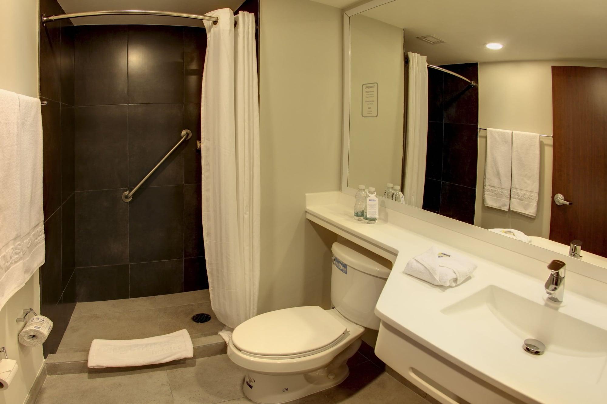 City Express Plus By Marriott Leon Centro De Convenciones Extérieur photo