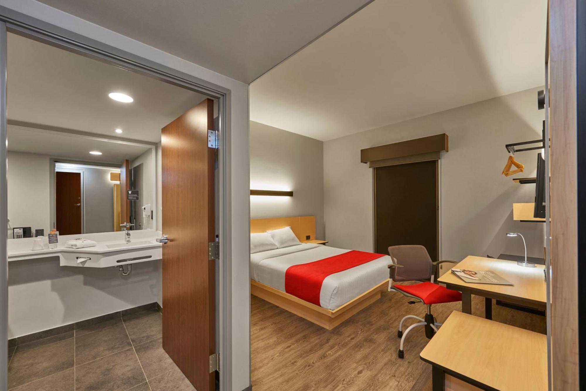City Express Plus By Marriott Leon Centro De Convenciones Extérieur photo