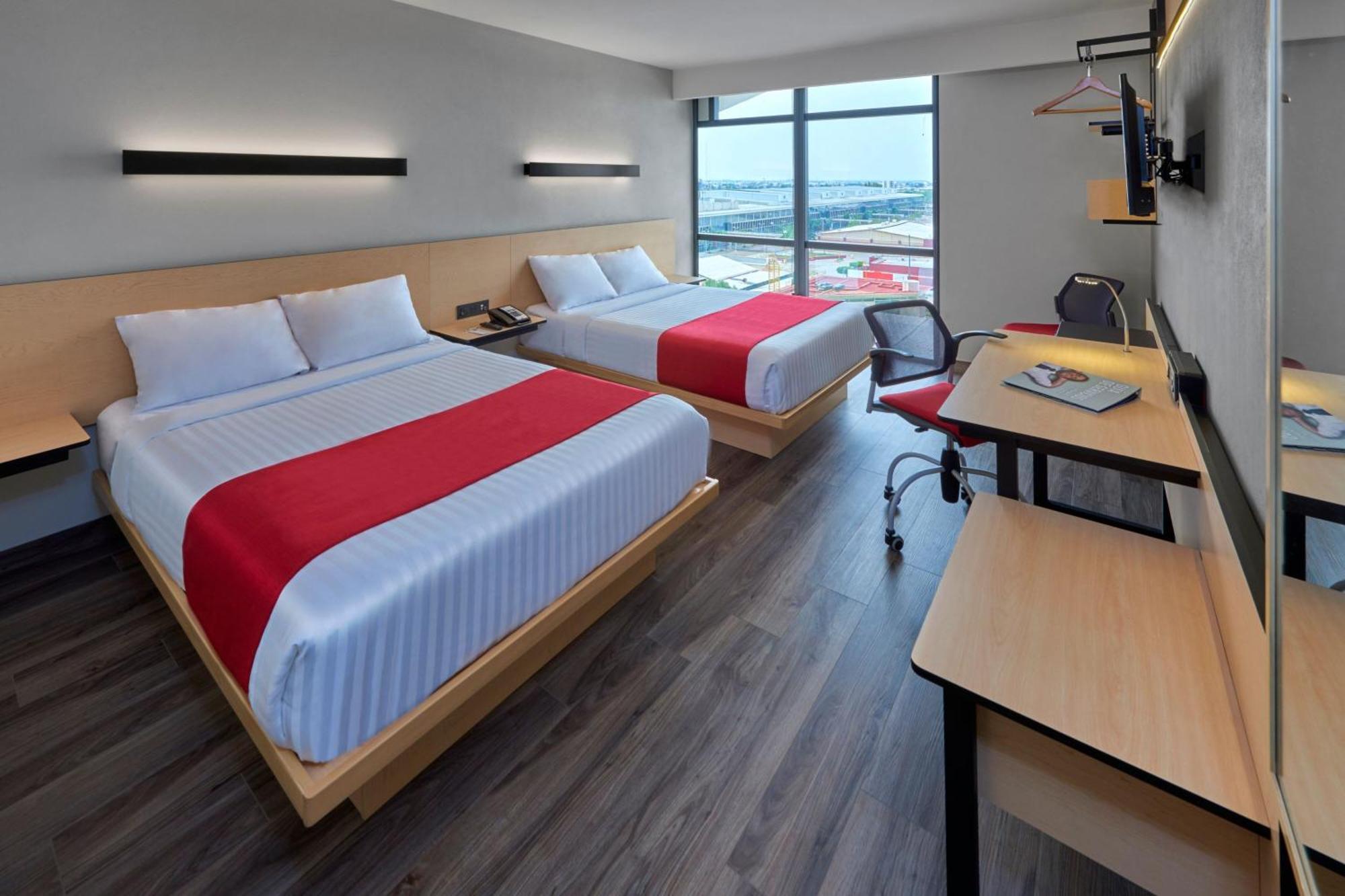 City Express Plus By Marriott Leon Centro De Convenciones Extérieur photo