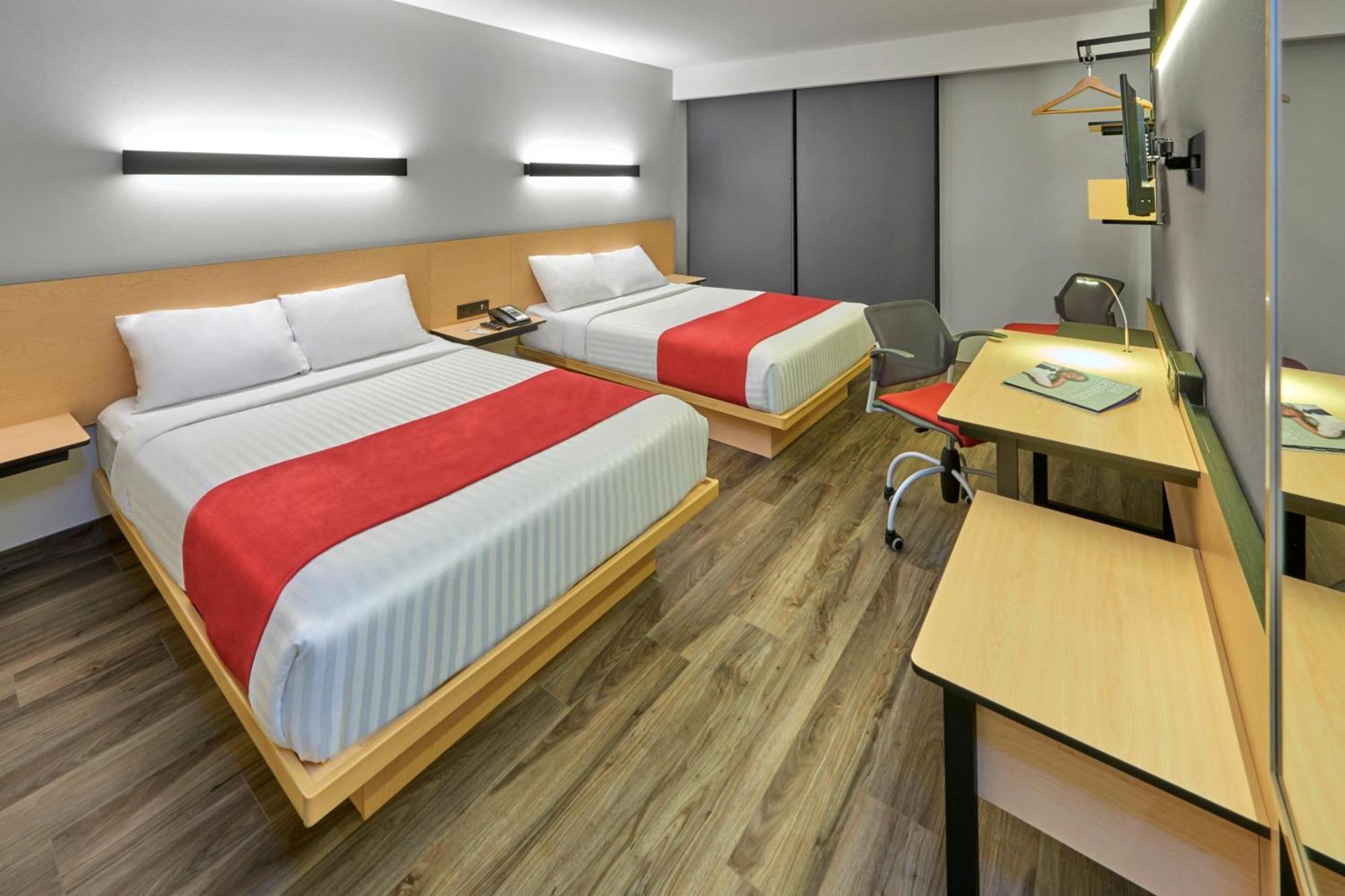 City Express Plus By Marriott Leon Centro De Convenciones Extérieur photo
